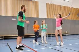 利物浦队内有高人 一石二鸟赶走萨拉赫斯洛特